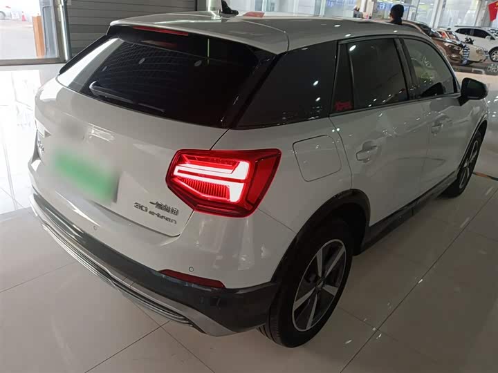 Фото 7 - Audi Q2L e-tron