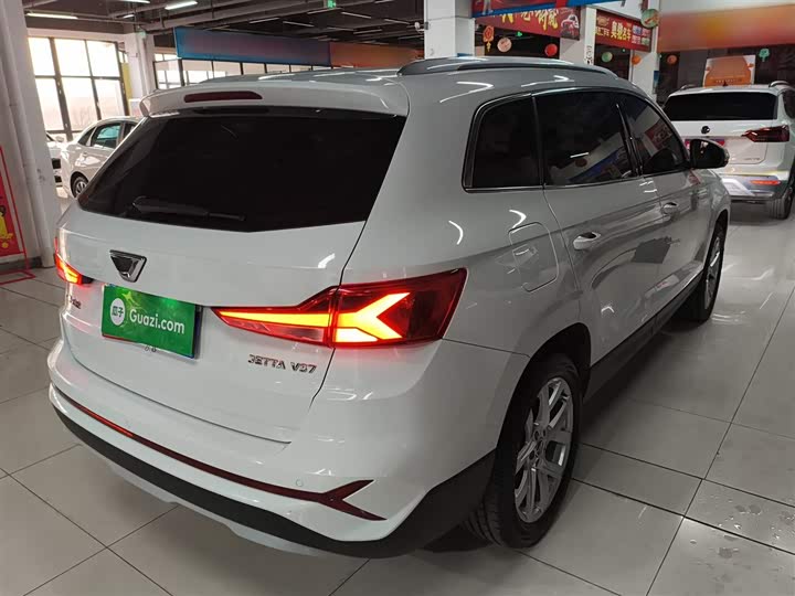 Фото 7 - Jetta VS7