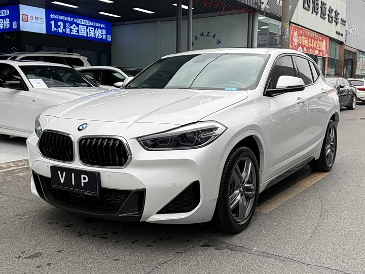 Фото 2 - BMW X2