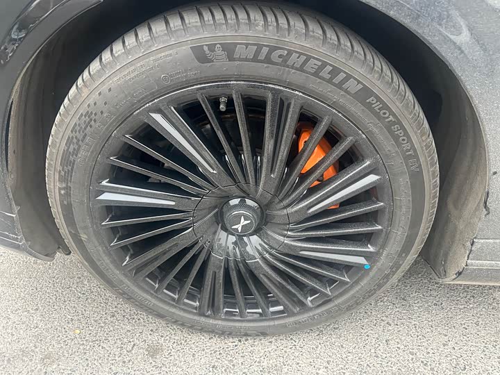 Фото 5 - XPeng G9