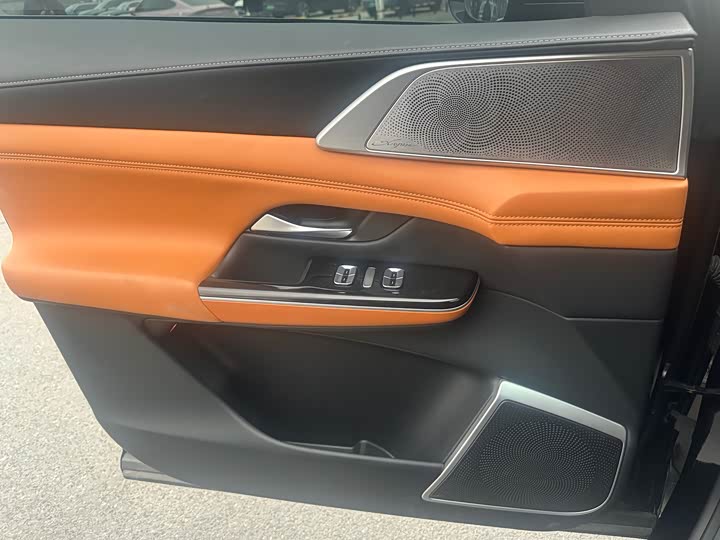 Фото 7 - XPeng G9