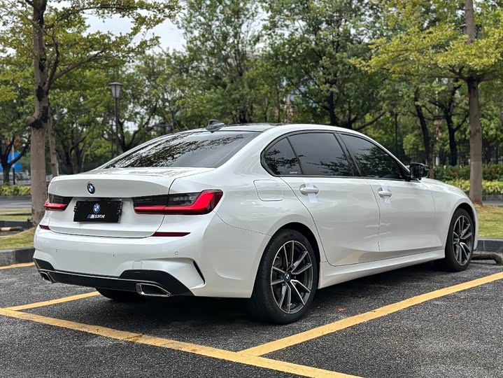 Фото 4 - BMW 3 Series