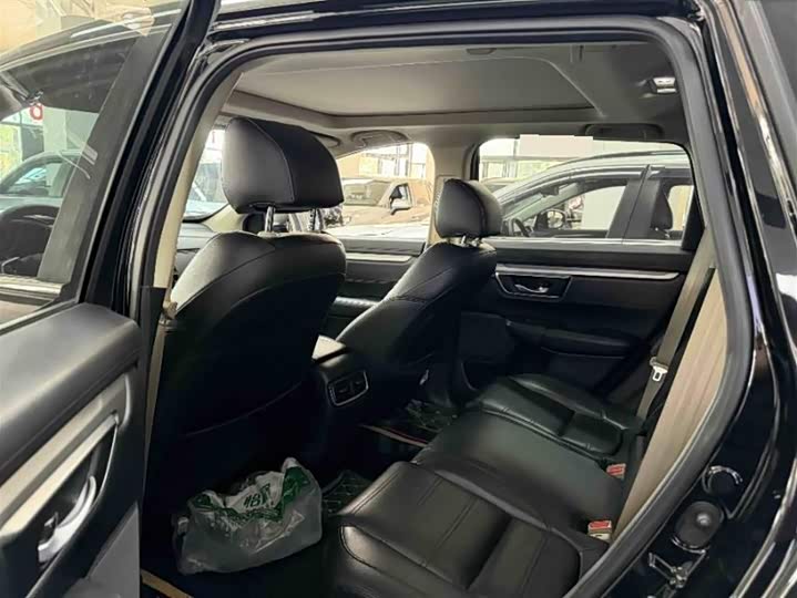 Фото 4 - Honda CR-V