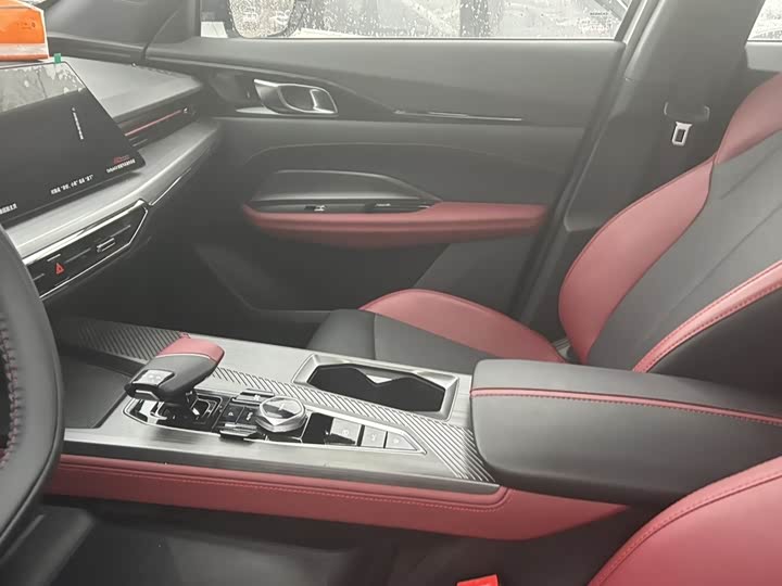 Фото 4 - Changan Oshan Z6