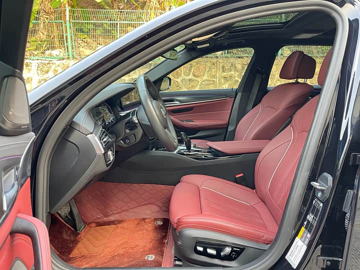 Фото 6 - BMW 5 Series Hybrid