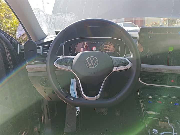 Фото 3 - Volkswagen Tayron