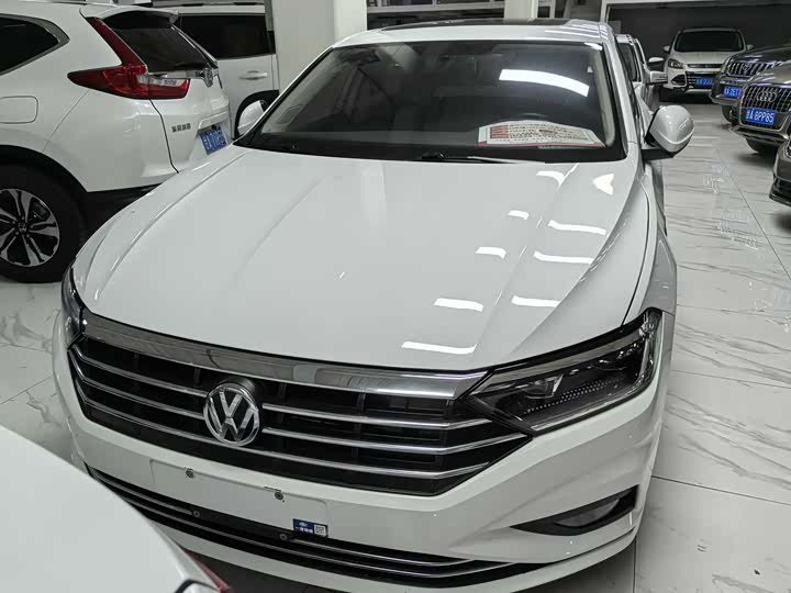 Фото 2 - Volkswagen Sagitar L