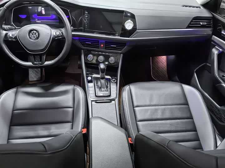 Фото 8 - Volkswagen Sagitar L