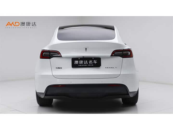 Фото 4 - Tesla Model Y