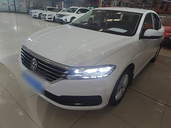 Фото 1 - Volkswagen Lavida