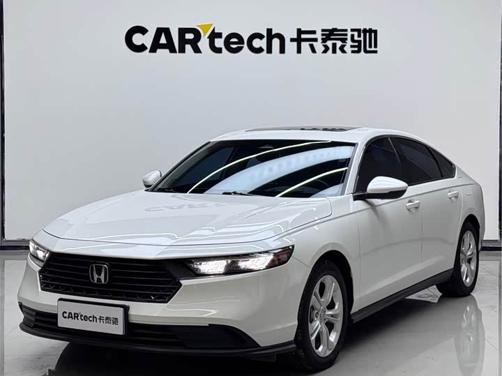 Фото 1 - Honda Accord