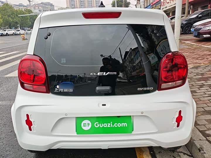 Фото 6 - Roewe Clever