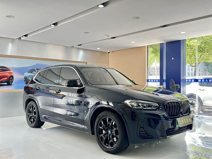 Фото 3 - BMW iX3