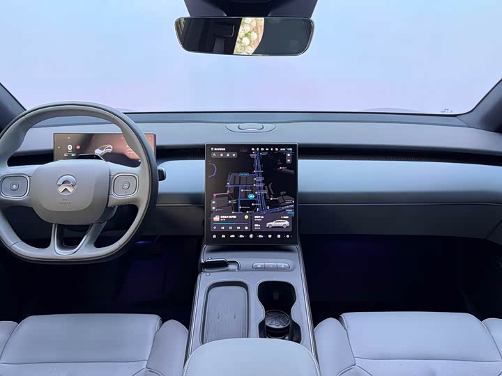 Фото 5 - Nio ET5T