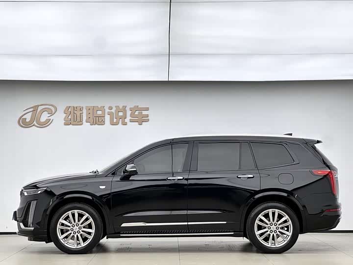 Фото 5 - Cadillac XT6