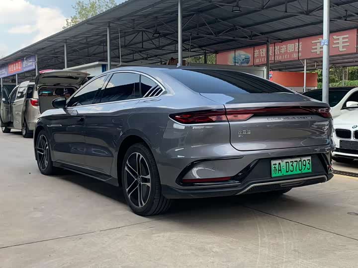 Фото 7 - BYD Han