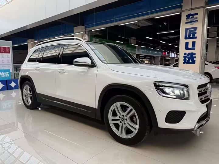 Фото 2 - Mercedes-Benz GLB-Class