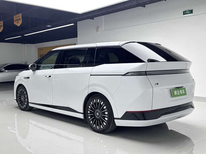 Фото 5 - XPeng X9