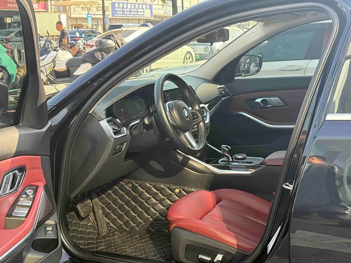 Фото 6 - BMW 3 Series