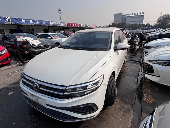 Фото 1 - Volkswagen Bora