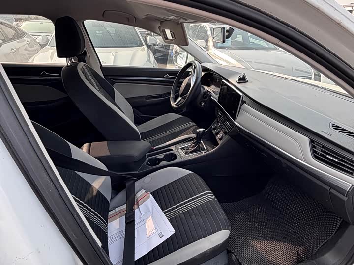 Фото 8 - Volkswagen Bora