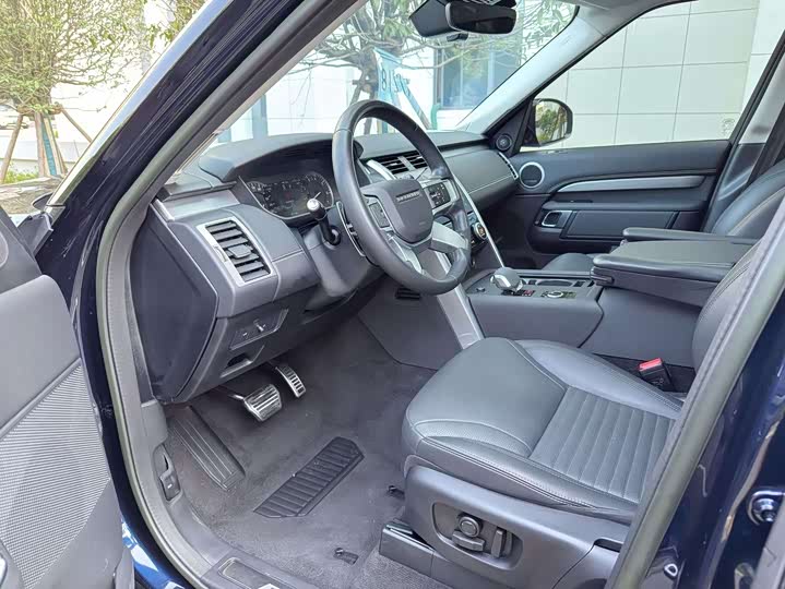 Фото 4 - Land Rover Discovery