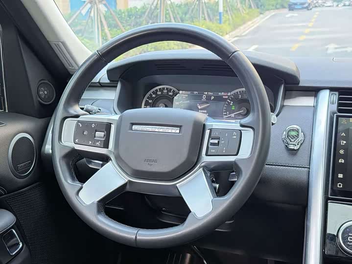 Фото 7 - Land Rover Discovery