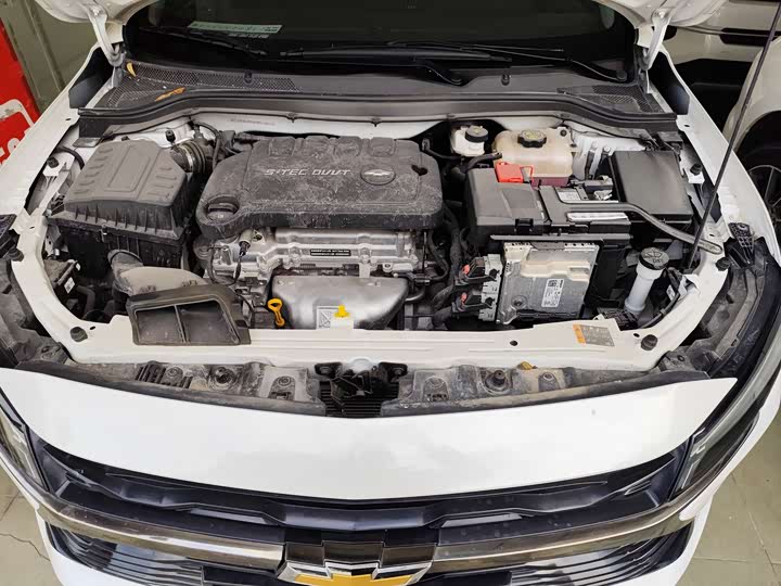 Фото 8 - Chevrolet Monza