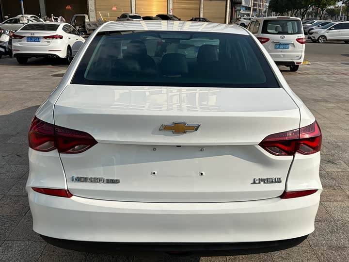 Фото 8 - Chevrolet Monza