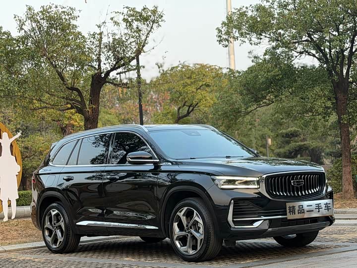 Фото 3 - Geely Monjaro