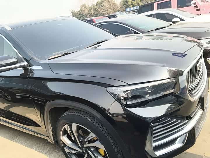 Фото 3 - Geely Monjaro