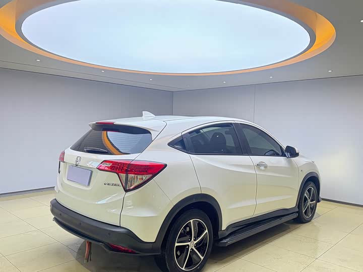 Фото 6 - Honda Vezel