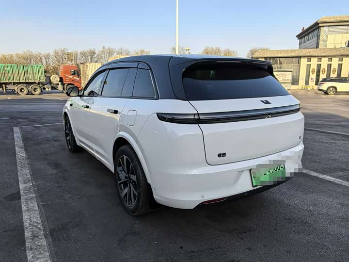 Фото 8 - LiXiang L7