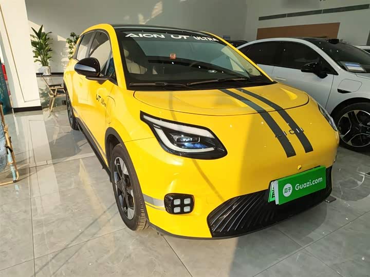 Фото 4 - GAC Aion UT