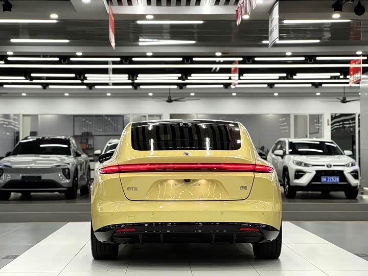 Фото 5 - Nio ET5