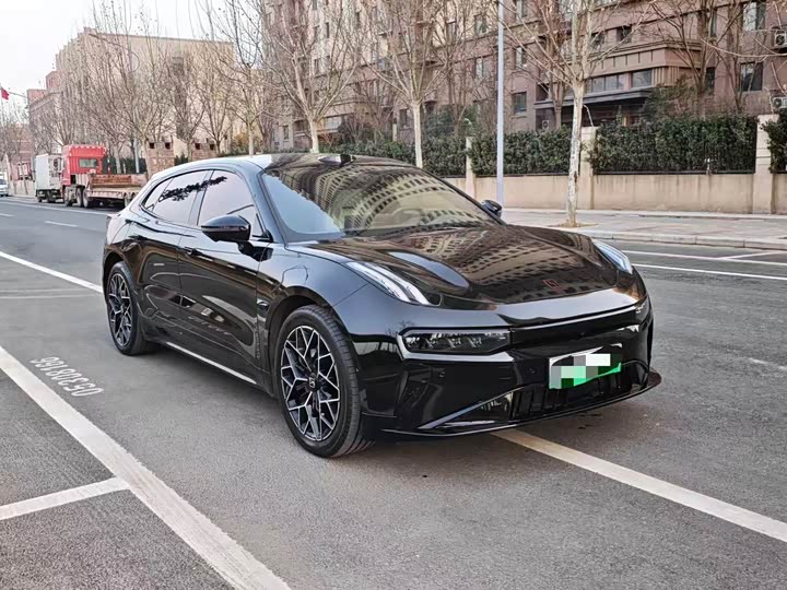 Фото 3 - Zeekr 001