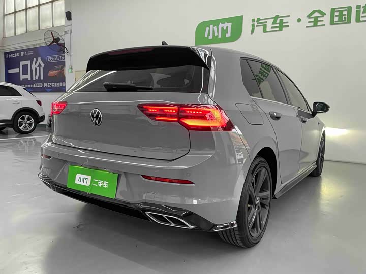 Фото 5 - Volkswagen Golf