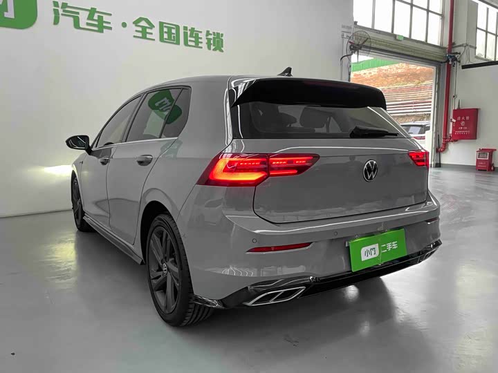 Фото 6 - Volkswagen Golf