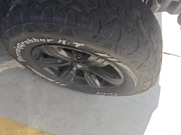 Фото 6 - Tank 300