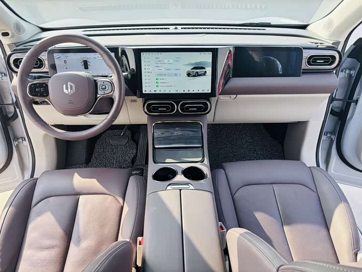 Фото 6 - Leapmotor C11