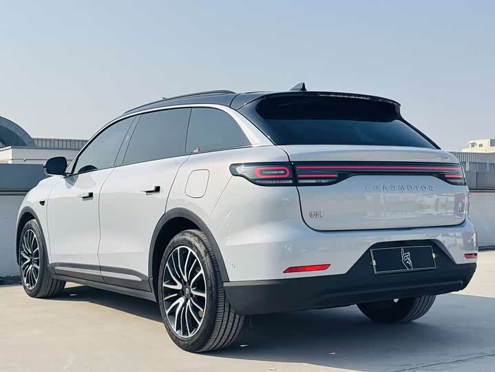 Фото 8 - Leapmotor C11