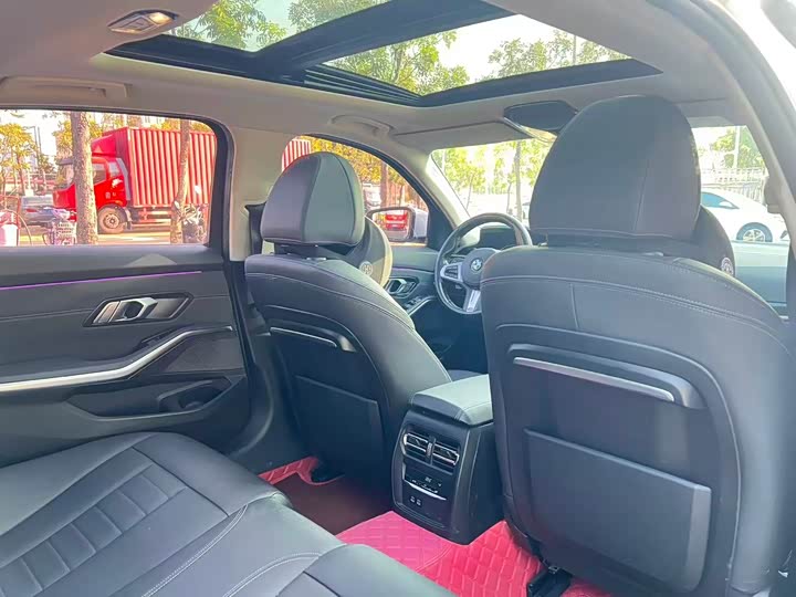 Фото 7 - BMW 3 Series