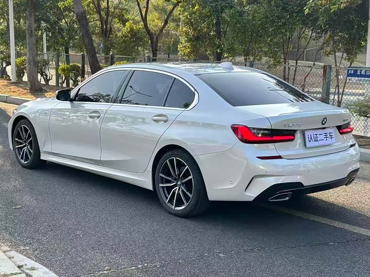 Фото 8 - BMW 3 Series