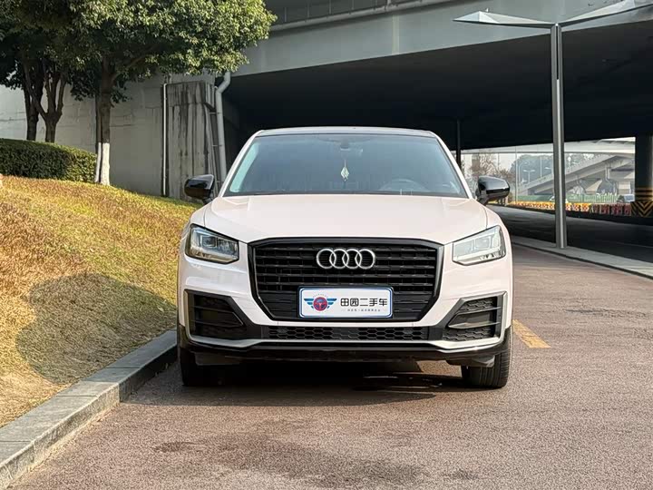 Фото 2 - Audi Q2L