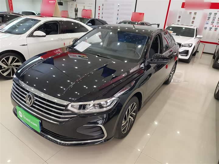 Фото 1 - Volkswagen Lavida