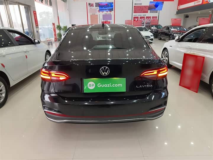 Фото 6 - Volkswagen Lavida