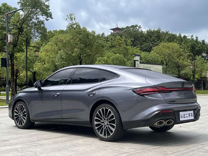 Фото 9 - MG Motor 7