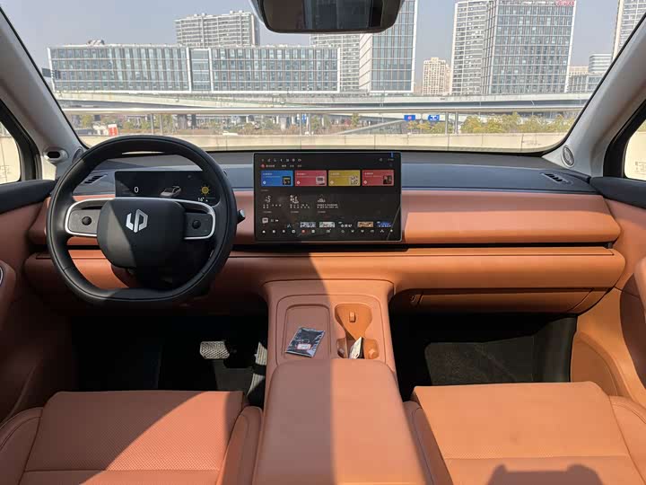 Фото 9 - Leapmotor C10