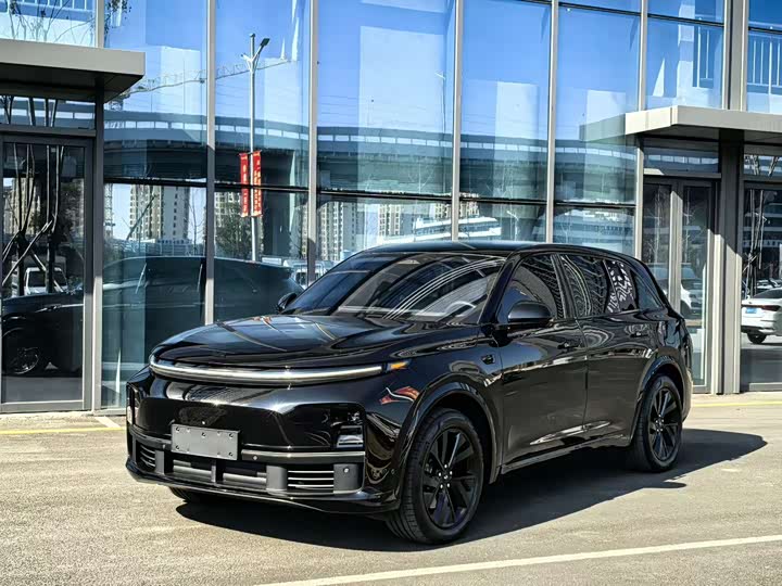 Фото 1 - LiXiang L7