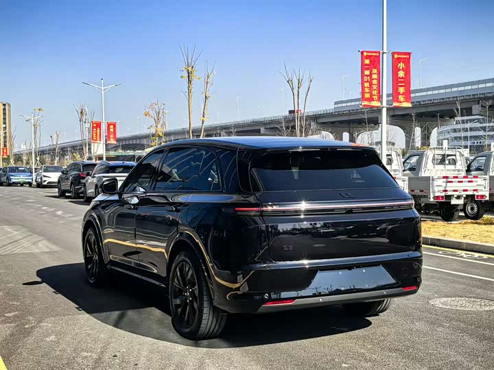 Фото 7 - LiXiang L7